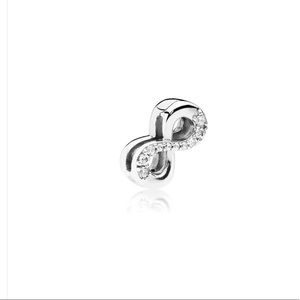 PANDORA REFLECTIONS Sparkling Infinity Clip Charm